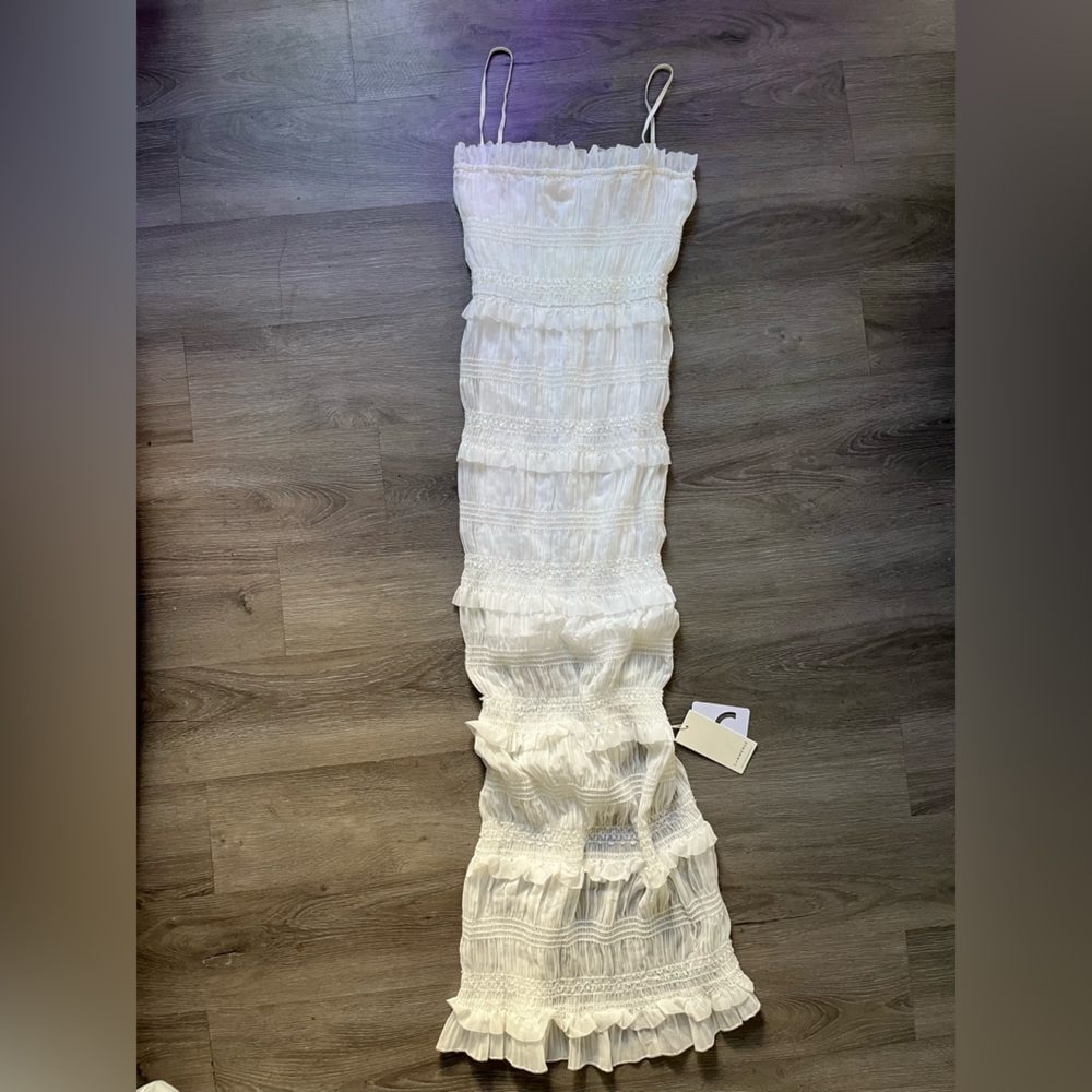 Commense White Maxi Dress